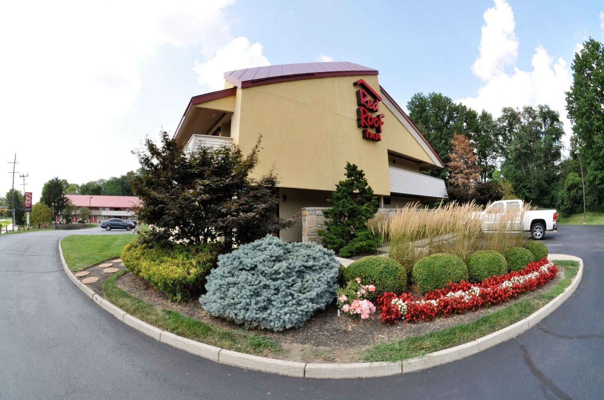 Red Roof Inn Cincinnati Northeast - Blue Ash Exteriör bild